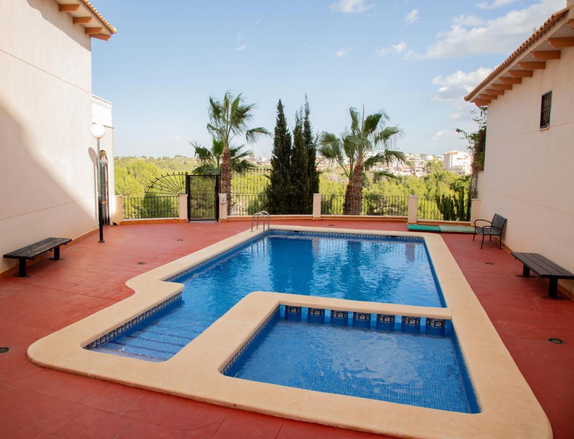 Open View Pinetree Penthouse Daire Campoamor Dış mekan fotoğraf